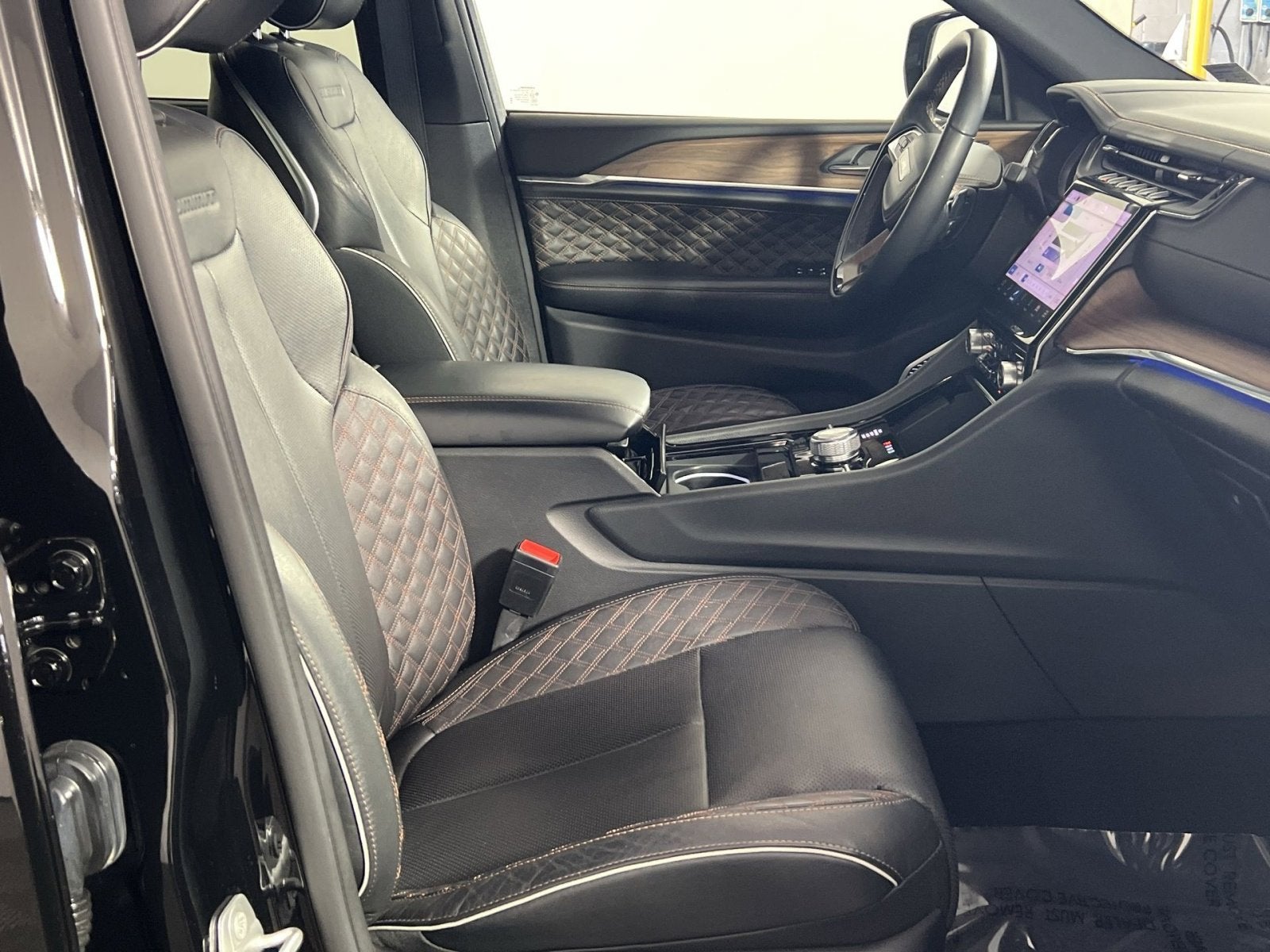 2023 Jeep Grand Cherokee L Summit