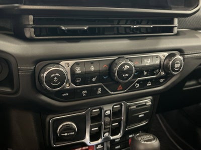 2025 Jeep Wrangler Rubicon 392