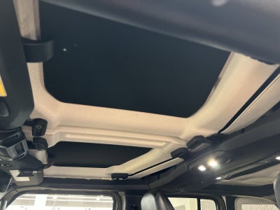 2025 Jeep Wrangler Rubicon 392