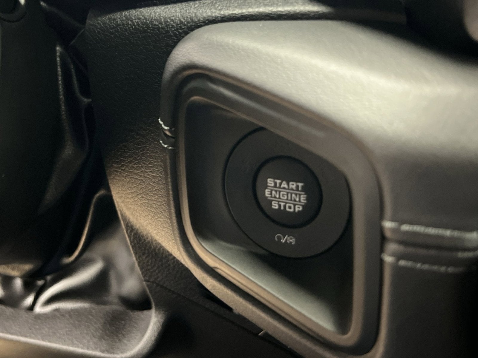 2025 Jeep Wrangler Rubicon 392