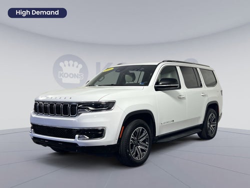2025 Jeep Wagoneer Base