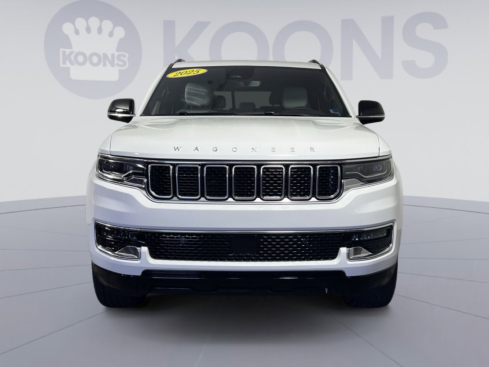 2025 Jeep Wagoneer Base