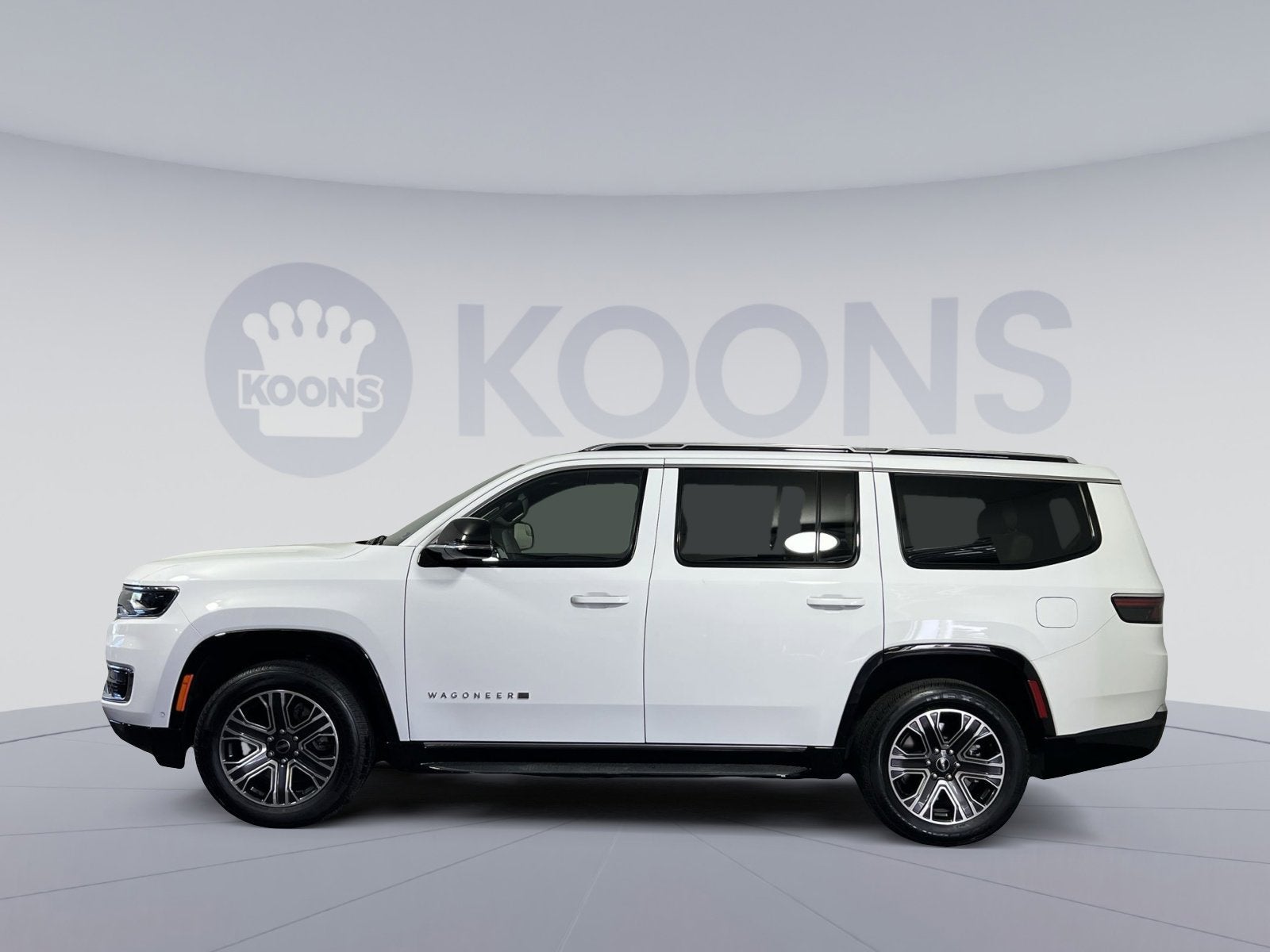 2025 Jeep Wagoneer Base