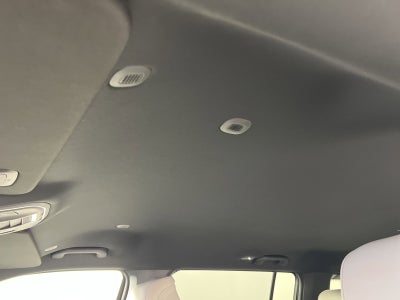 2025 Jeep Wagoneer Base