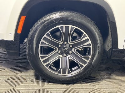 2025 Jeep Wagoneer Base