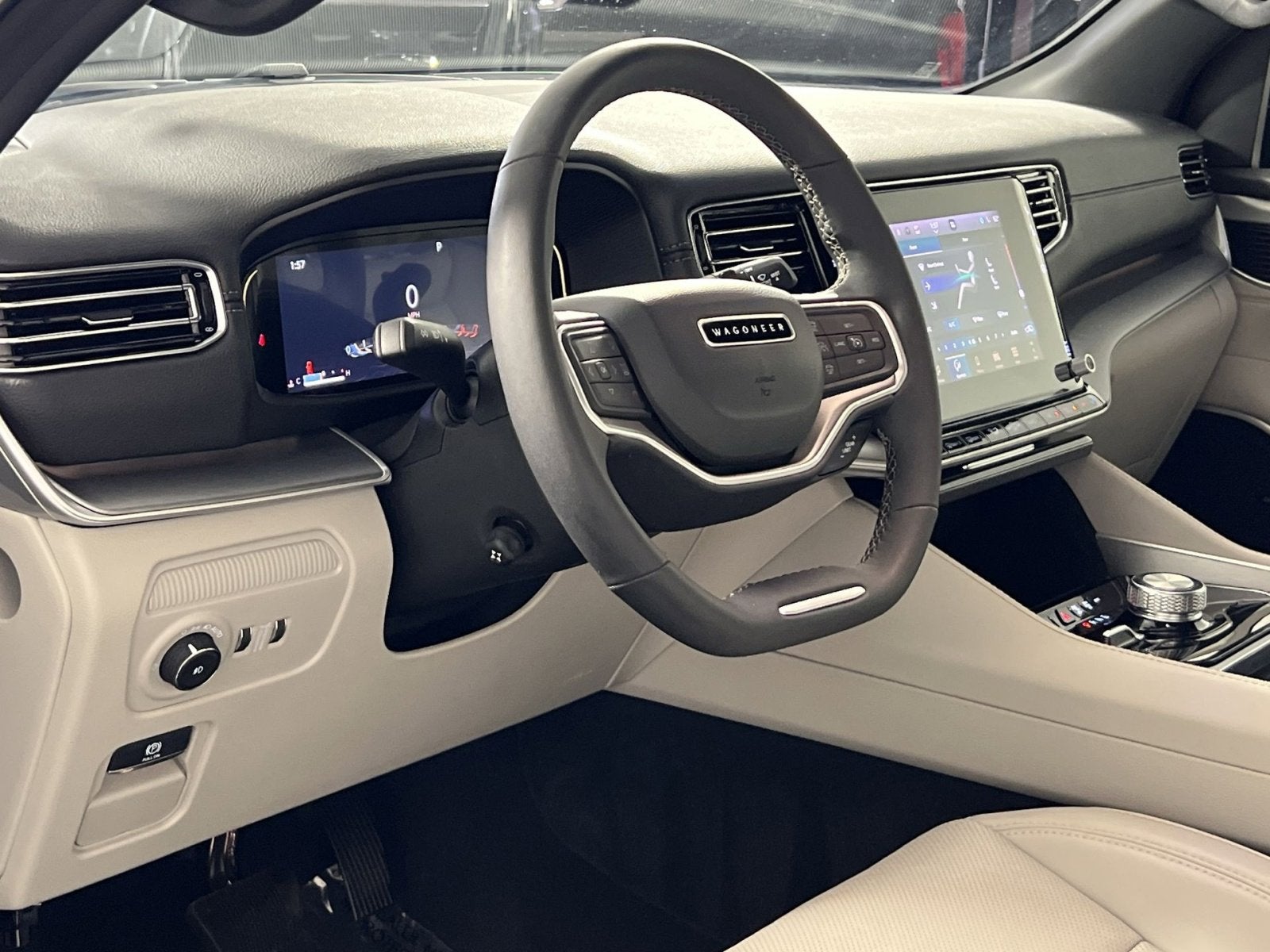 2025 Jeep Wagoneer Base