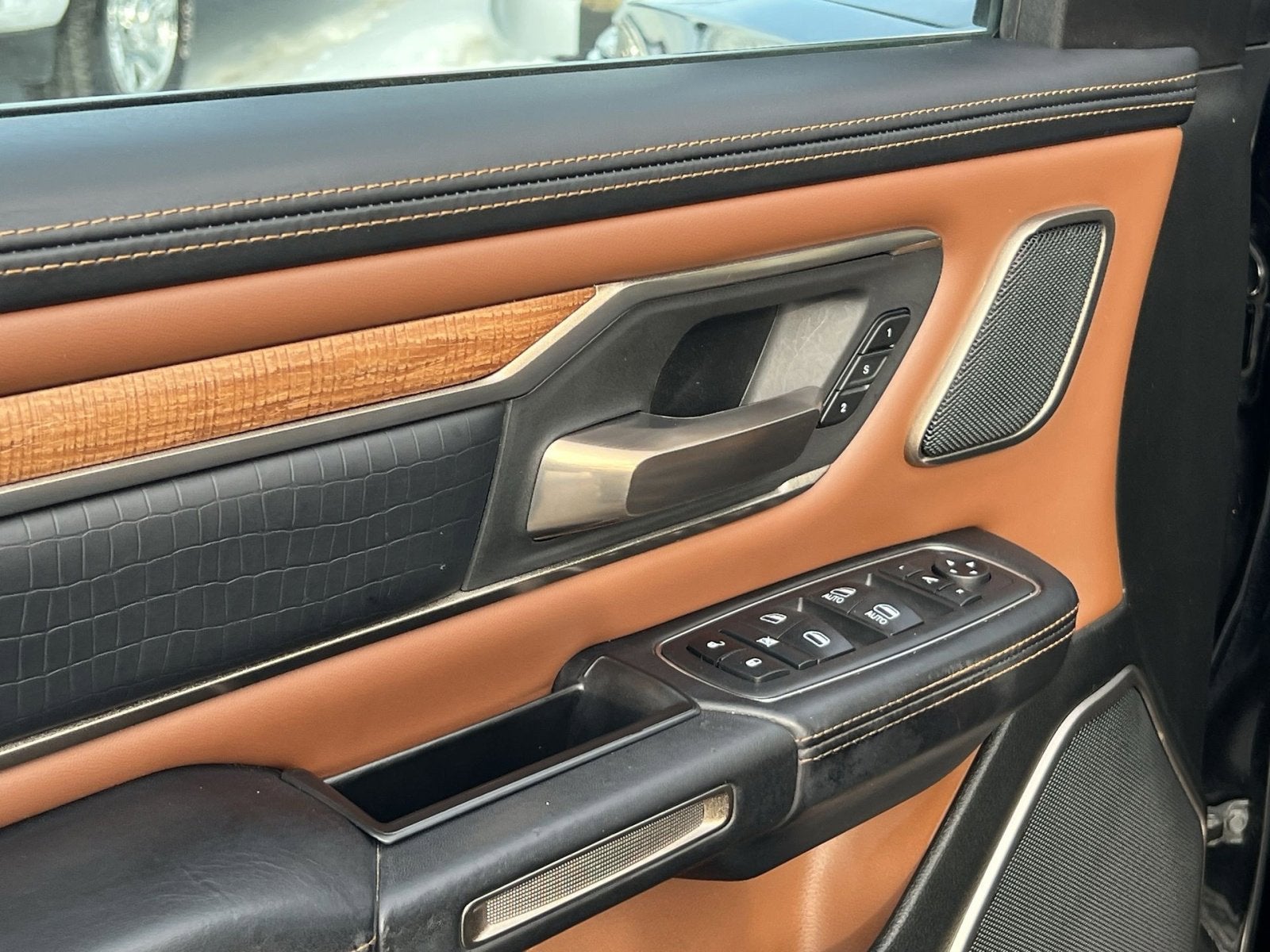 2020 RAM 1500 Laramie Longhorn