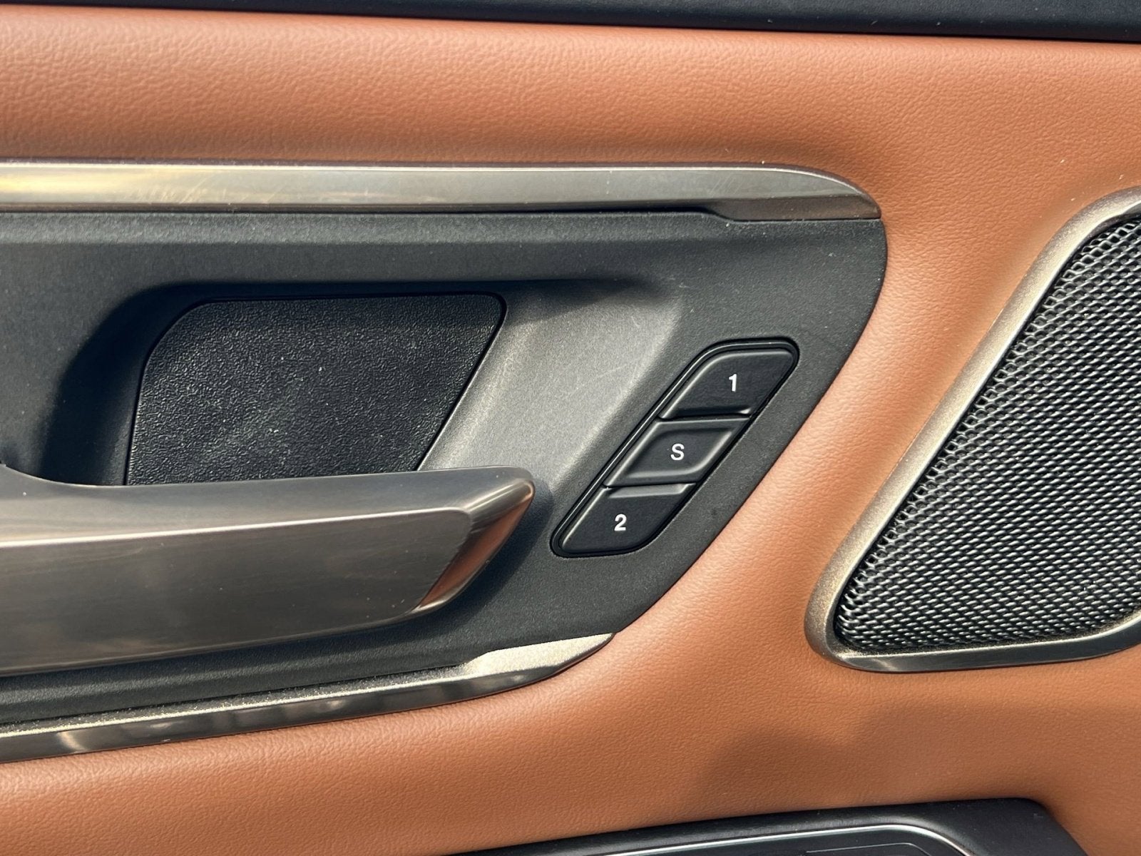 2020 RAM 1500 Laramie Longhorn