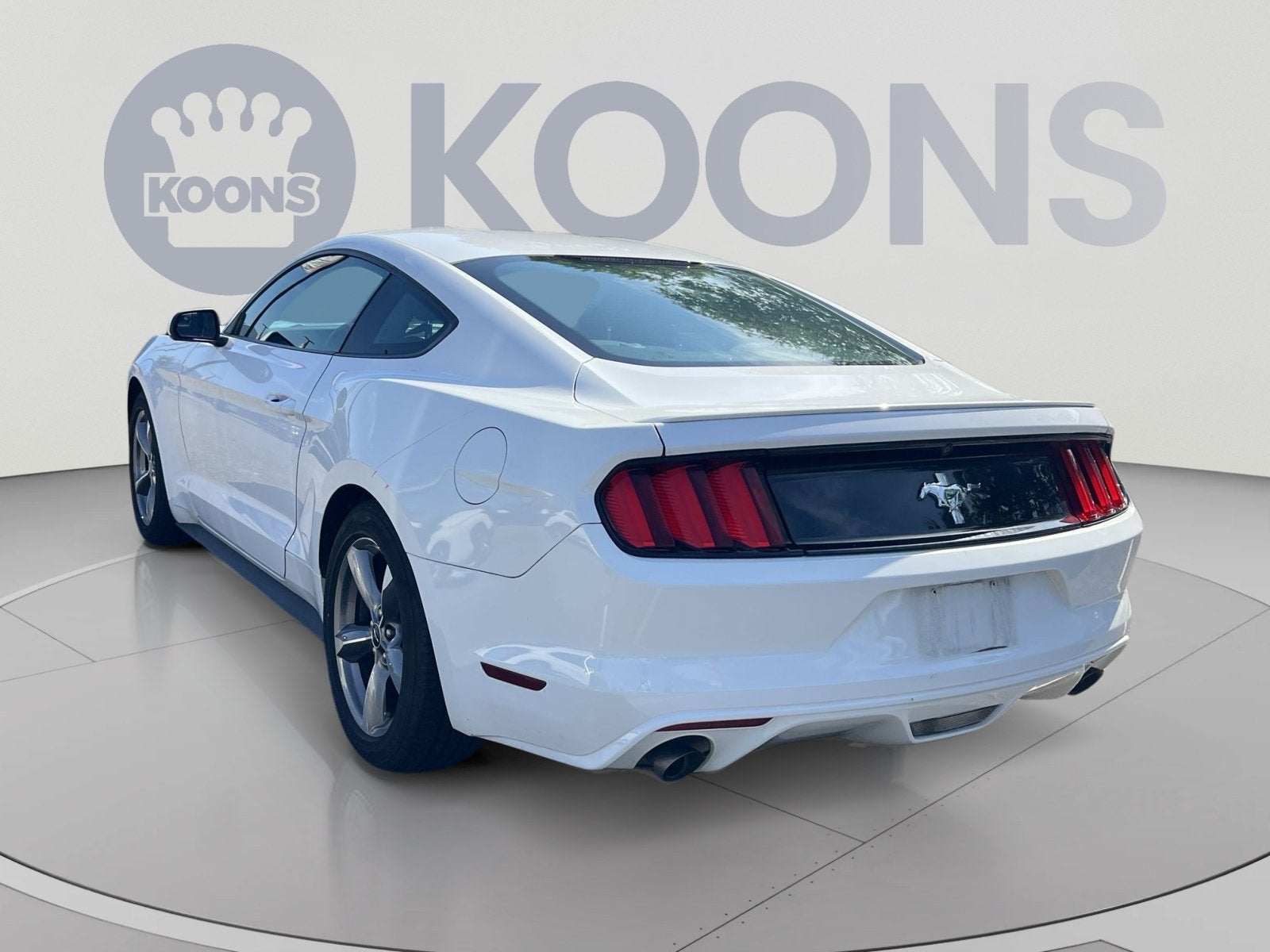 2016 Ford Mustang V6