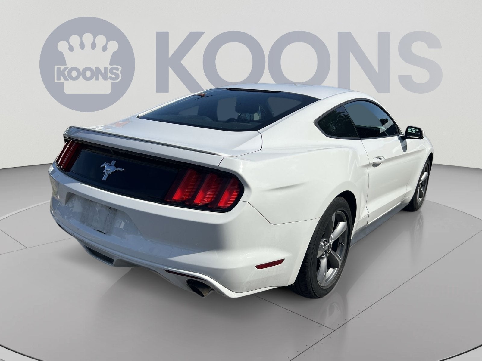 2016 Ford Mustang V6