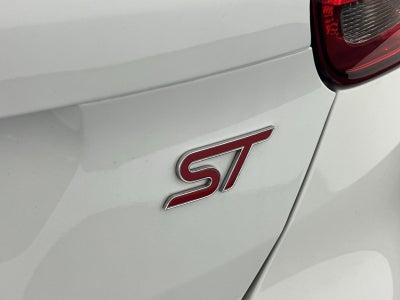 2018 Ford Focus ST