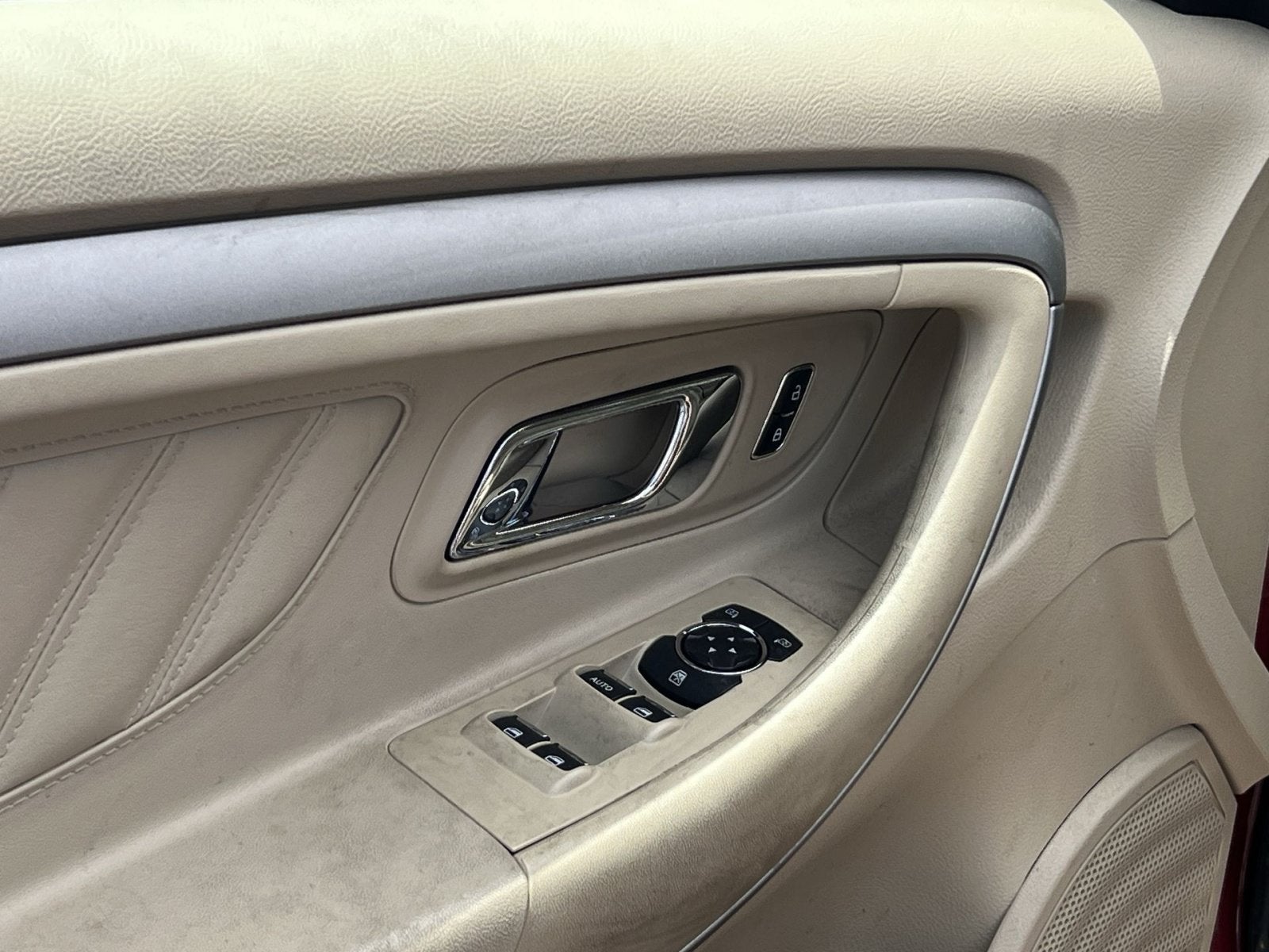 2013 Ford Taurus SEL
