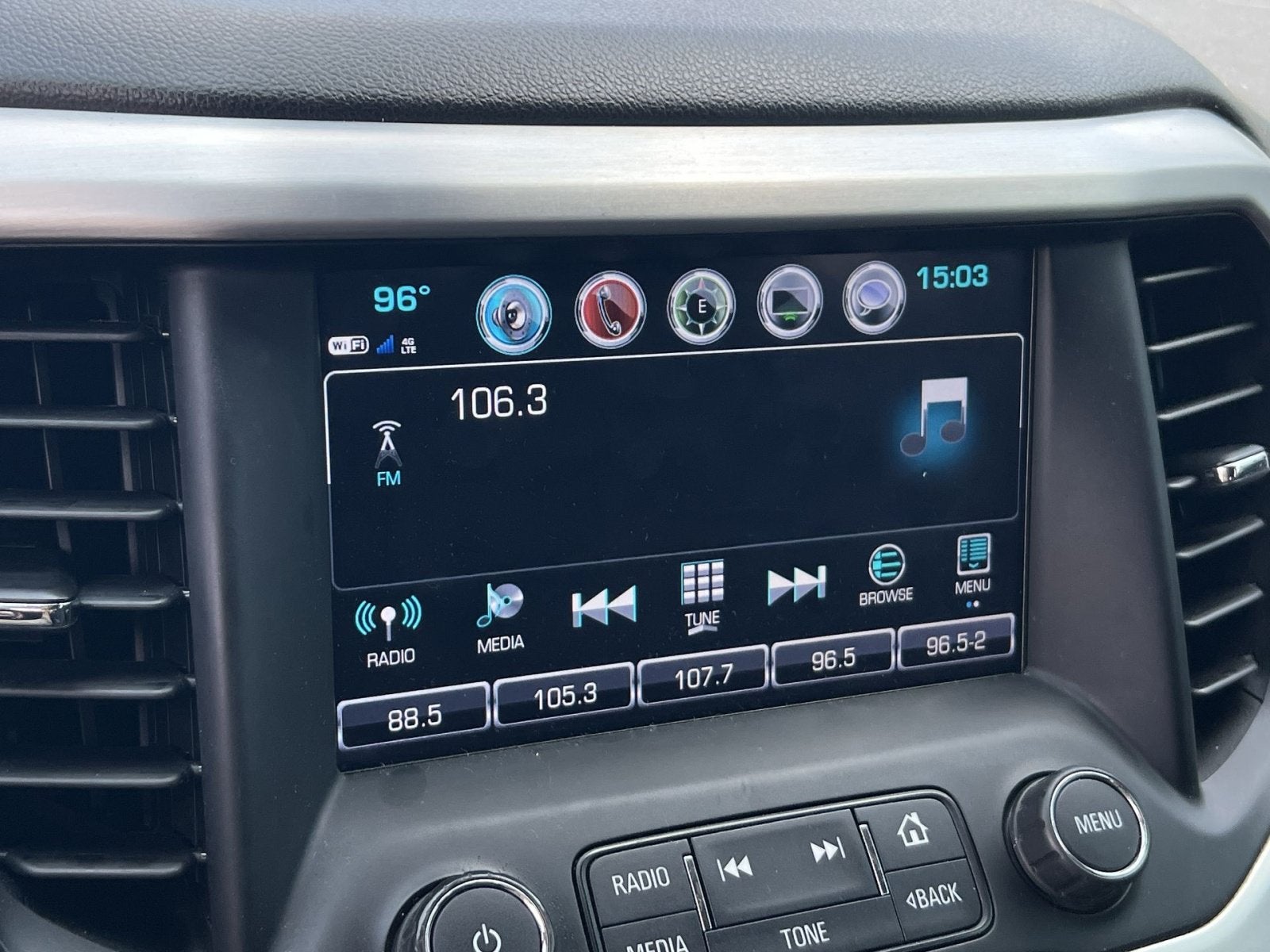 2019 GMC Acadia SLT-1