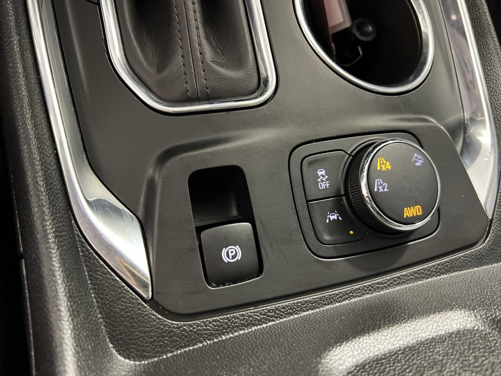 2020 Chevrolet Traverse LT