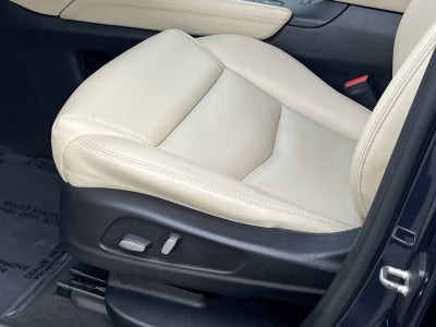 2018 Cadillac XT5 Base