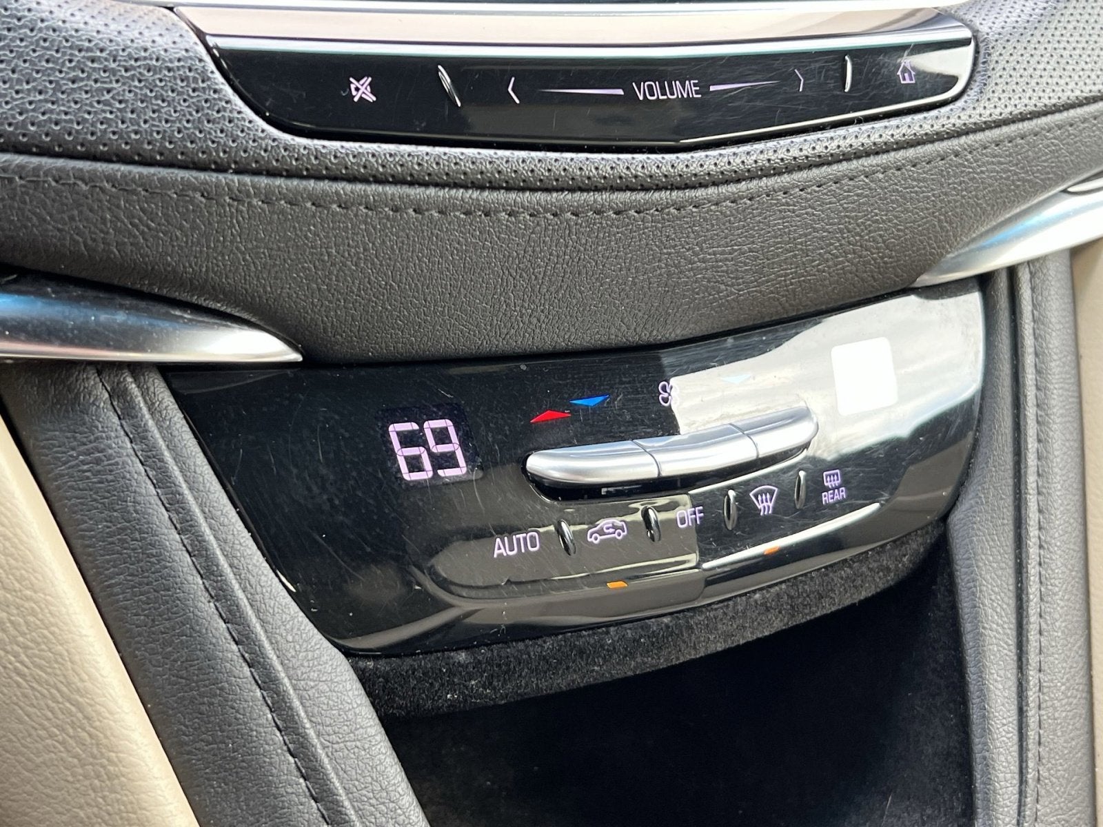 2018 Cadillac XT5 Base