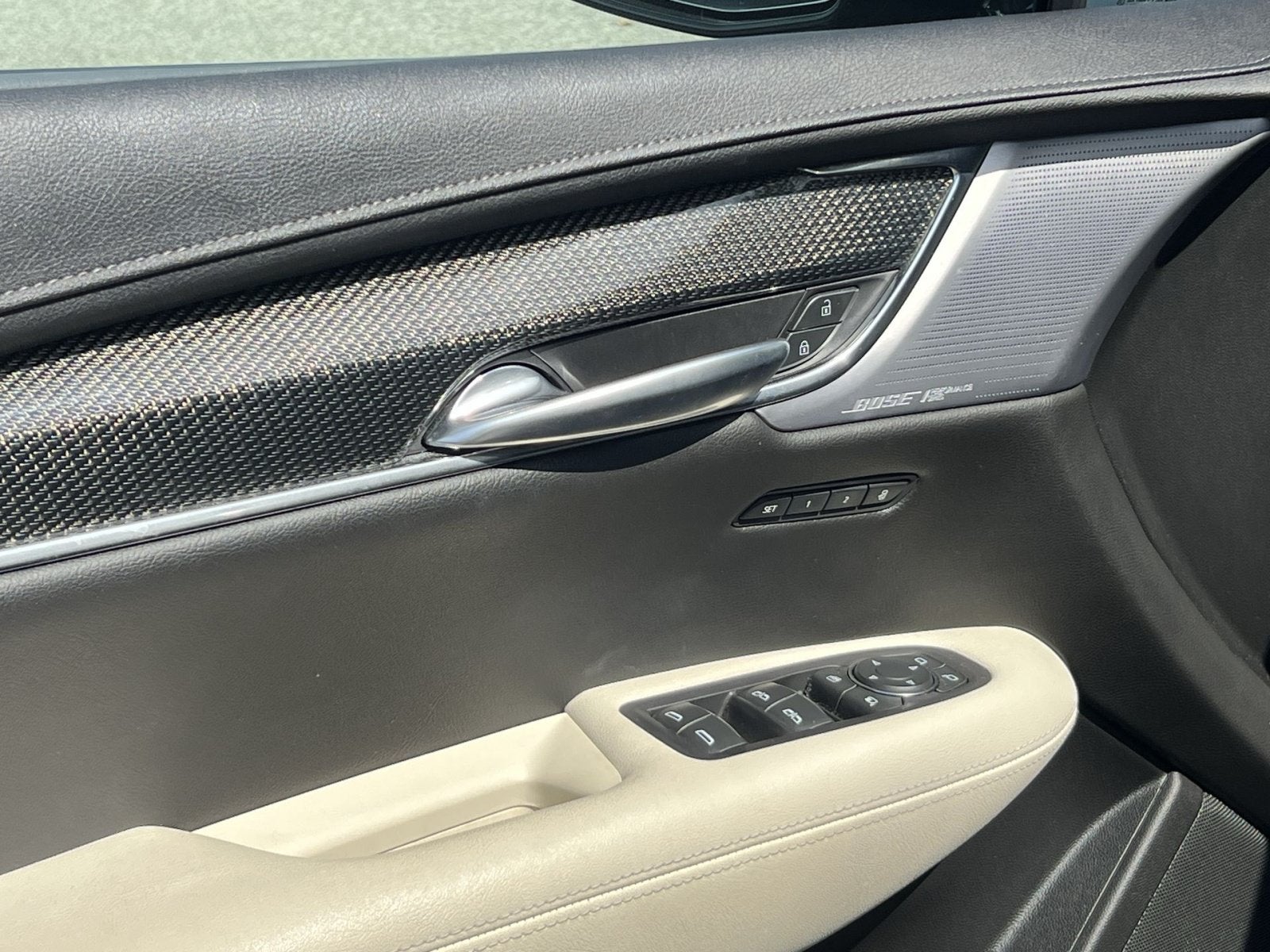 2020 Cadillac XT5 Sport