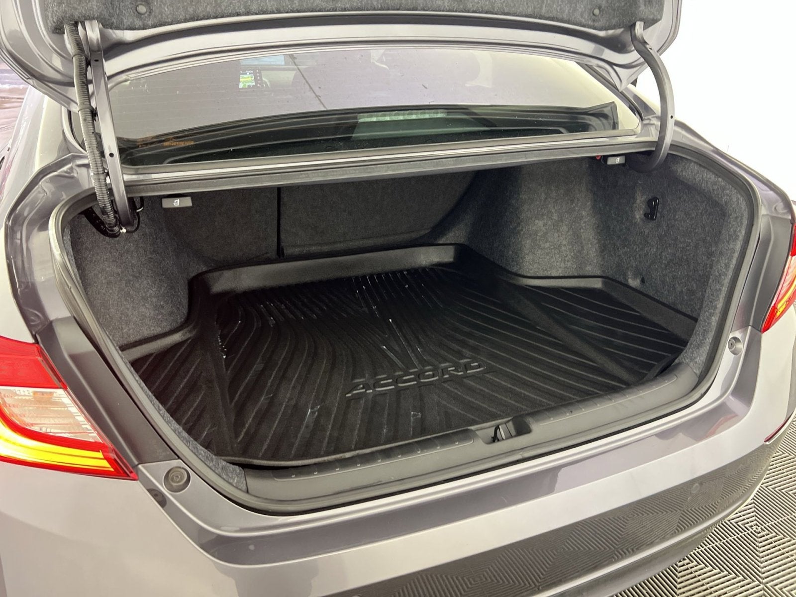 2021 Honda Accord Touring 2.0T