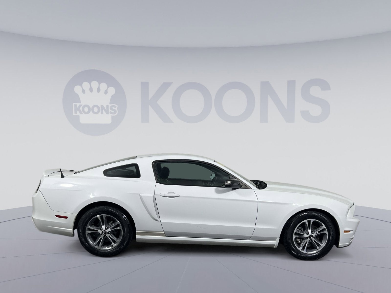 2014 Ford Mustang V6 Premium