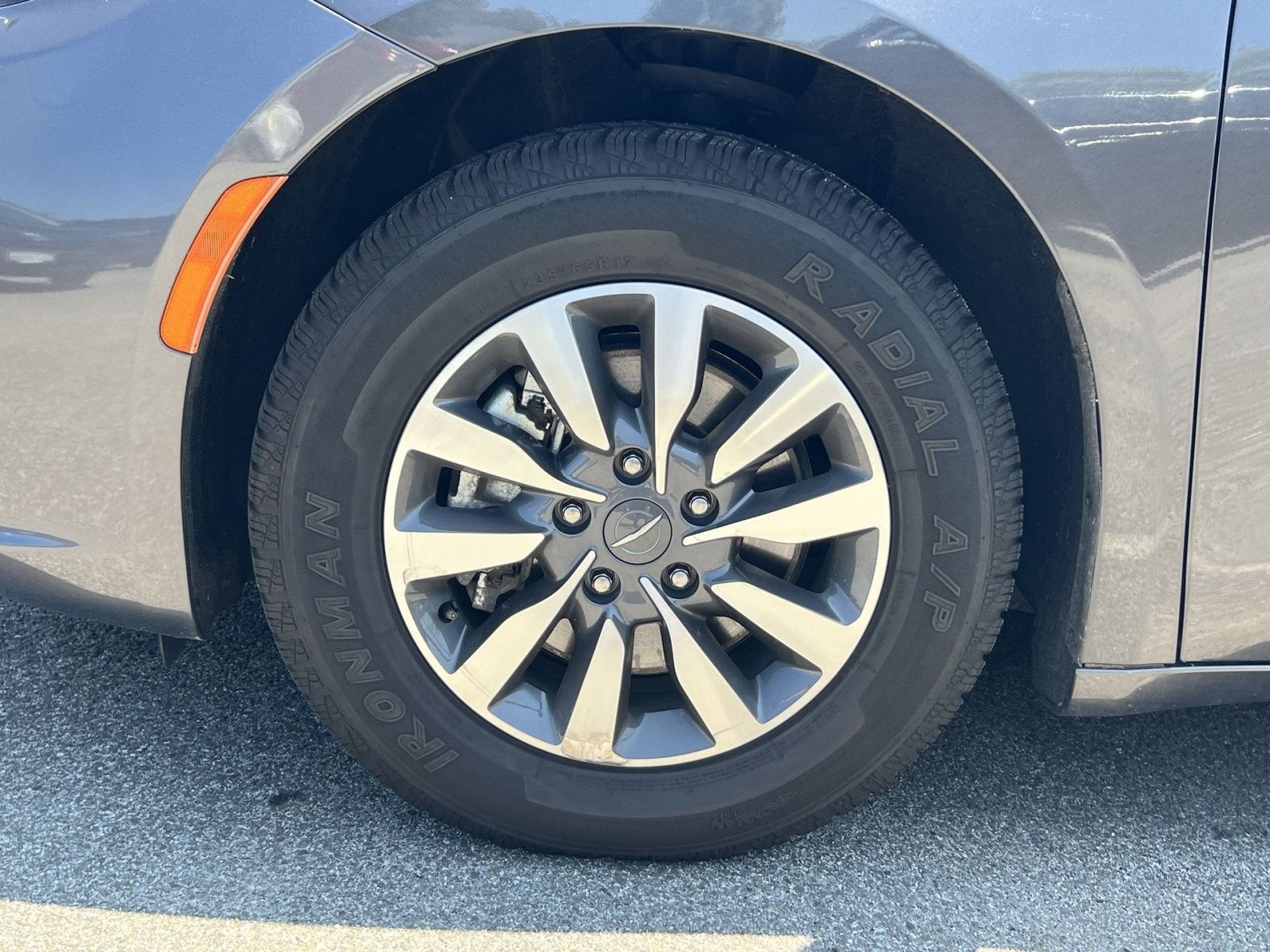 2023 Chrysler Pacifica Hybrid Touring L