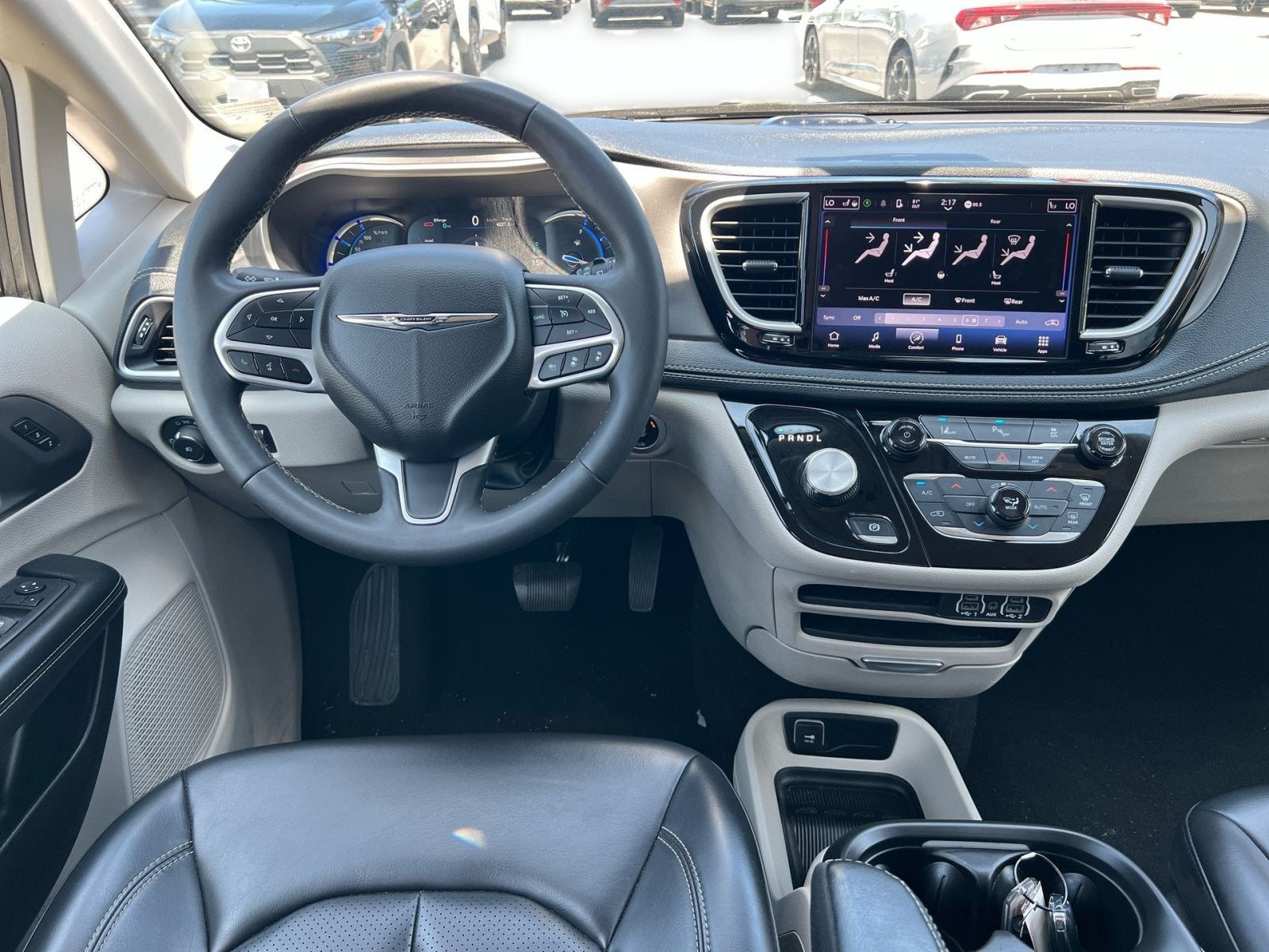 2023 Chrysler Pacifica Hybrid Touring L