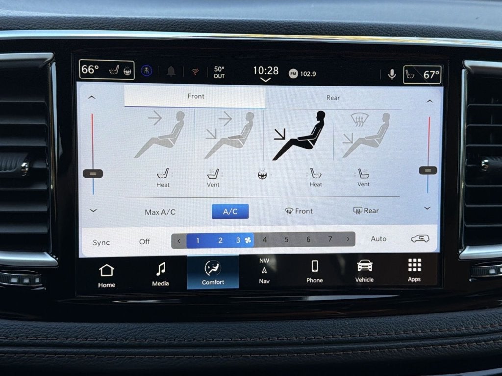 2026 Chrysler Pacifica Pinnacle