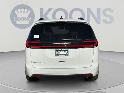 2026 Chrysler Pacifica Pinnacle