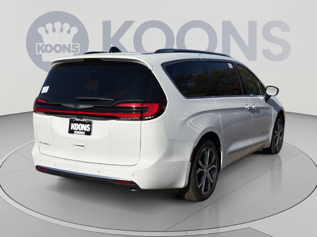 2026 Chrysler Pacifica Pinnacle