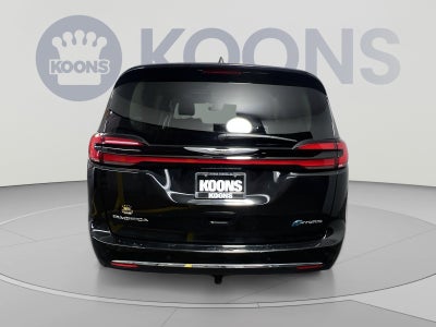 2022 Chrysler Pacifica Hybrid Limited