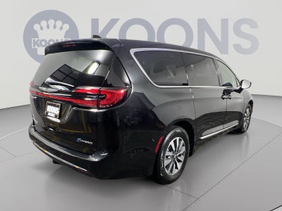 2022 Chrysler Pacifica Hybrid Limited
