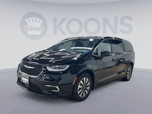 2024 Chrysler Pacifica Hybrid Select