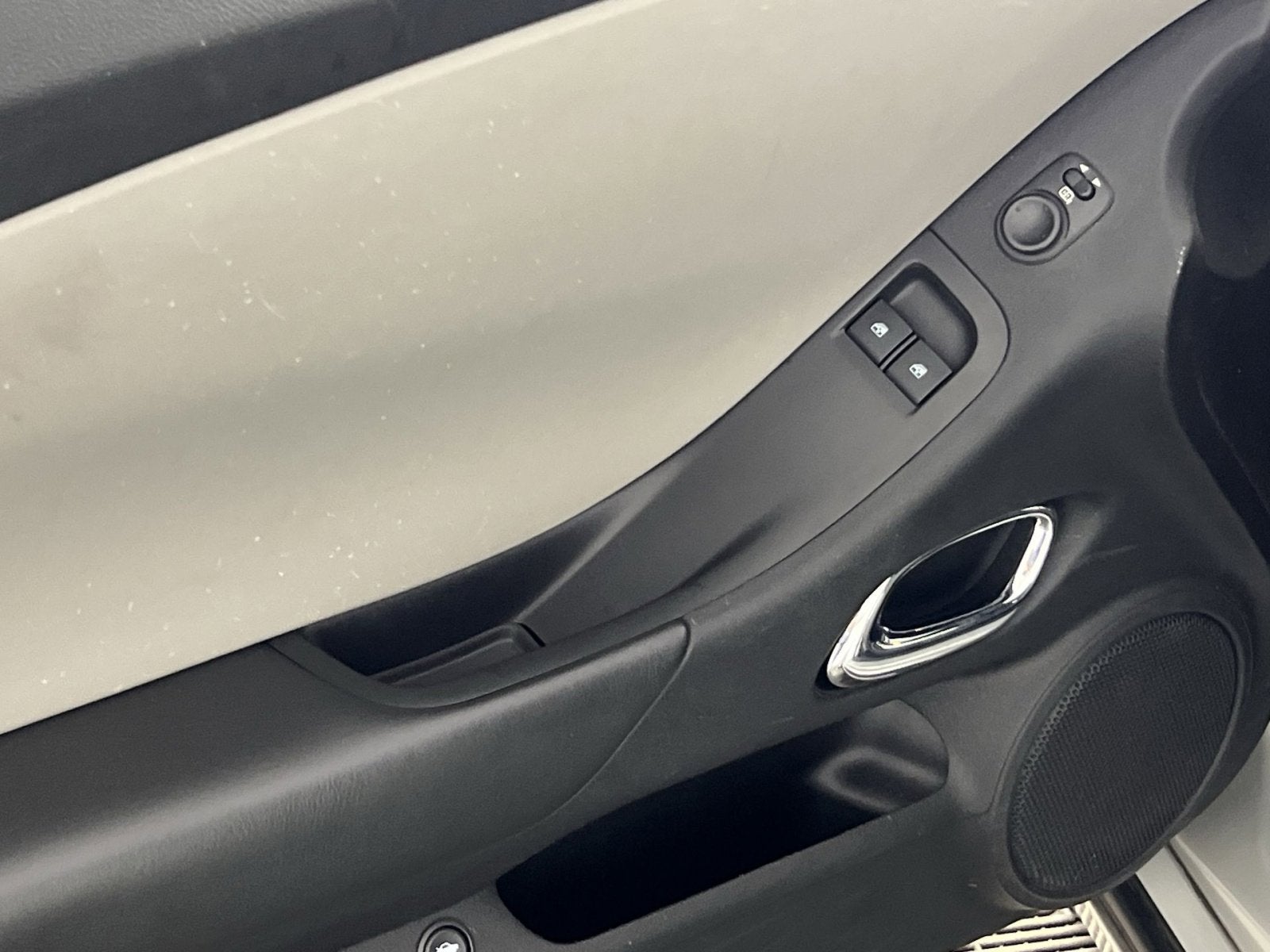 2011 Chevrolet Camaro 1LS