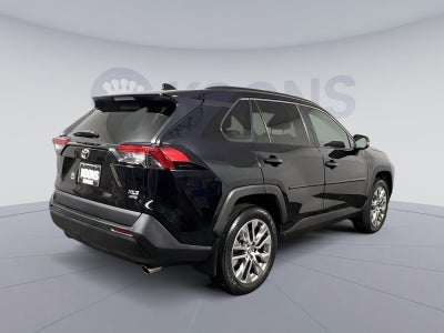 2022 Toyota RAV4 XLE Premium