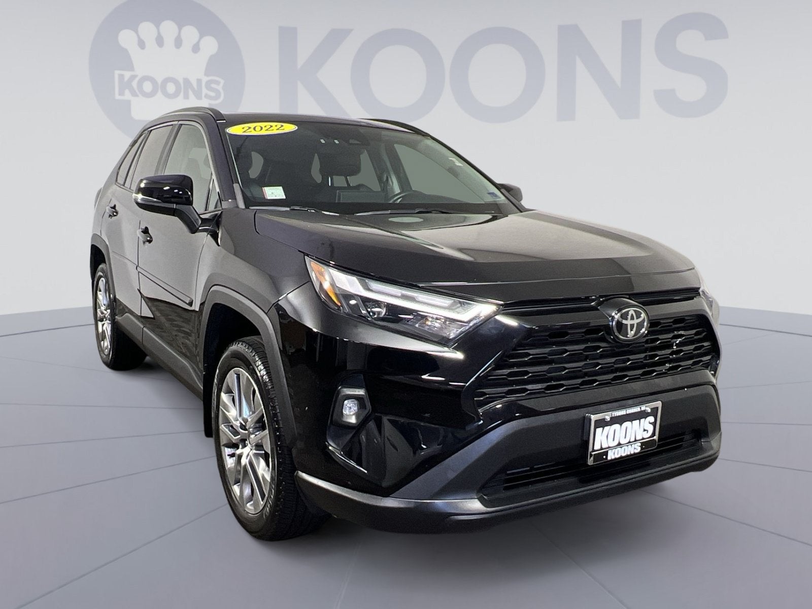 2022 Toyota RAV4 XLE Premium