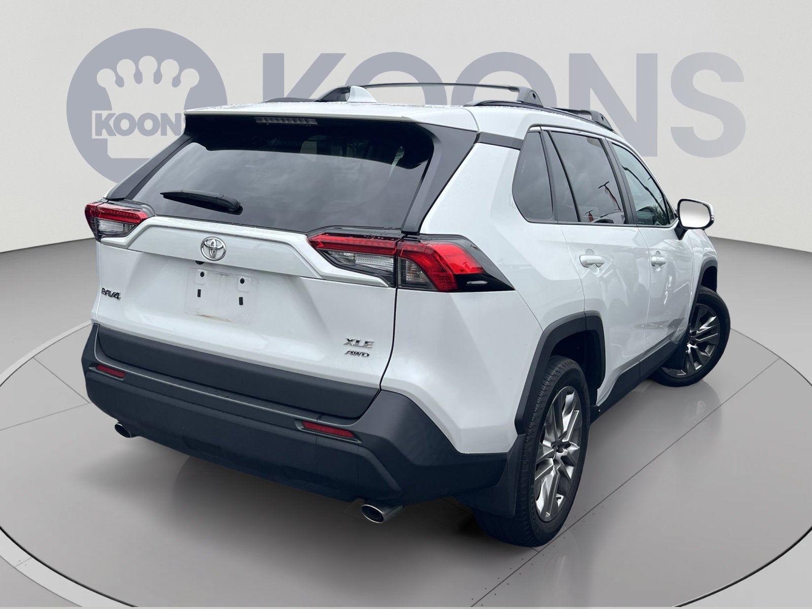 2023 Toyota RAV4 XLE Premium