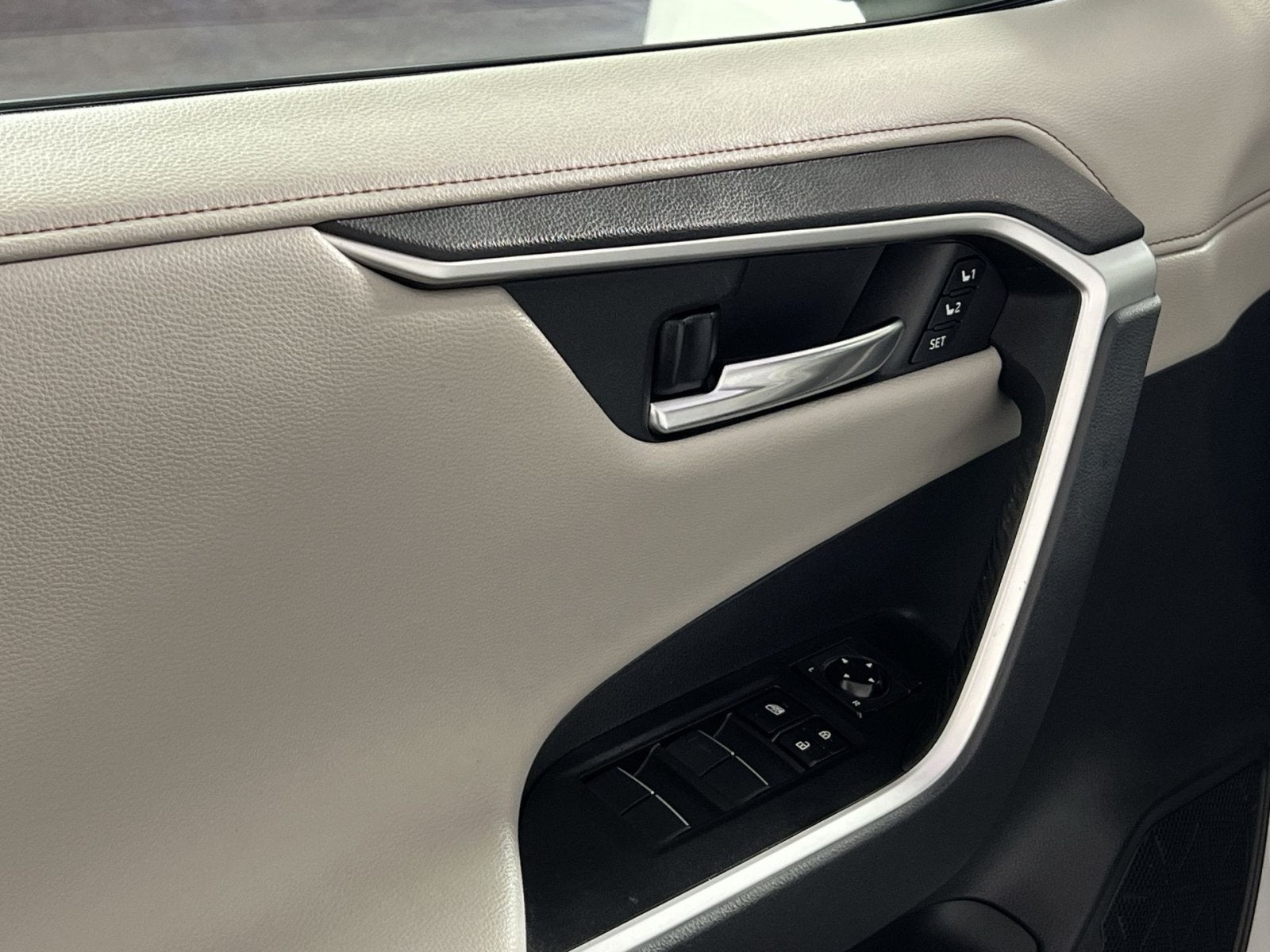 2019 Toyota RAV4 Hybrid Limited