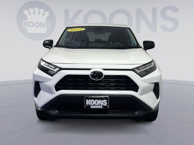 2024 Toyota RAV4 LE