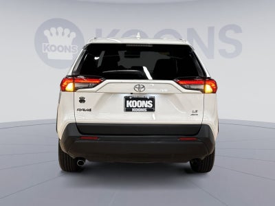 2024 Toyota RAV4 LE