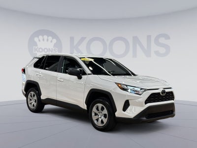 2024 Toyota RAV4 LE