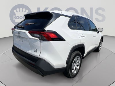 2025 Toyota RAV4 LE