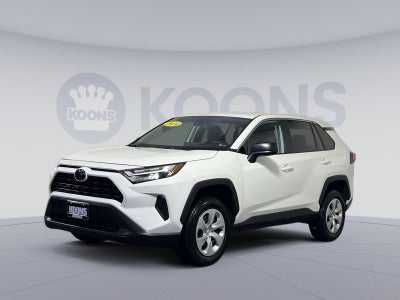 2024 Toyota RAV4 LE