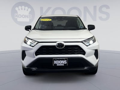 2024 Toyota RAV4 LE