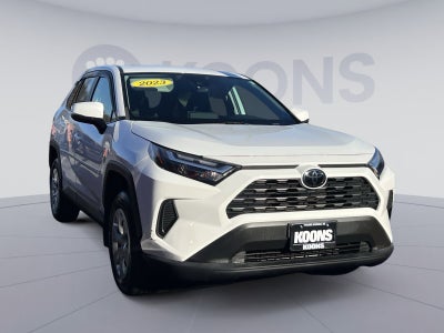 2023 Toyota RAV4 LE