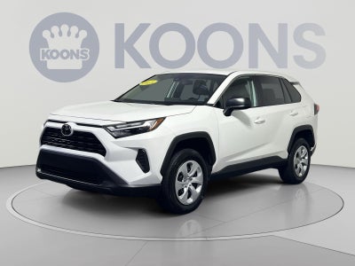 2025 Toyota RAV4 LE