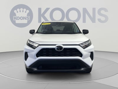 2025 Toyota RAV4 LE