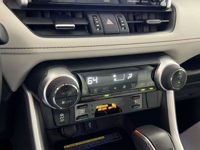 2020 Toyota RAV4 Limited