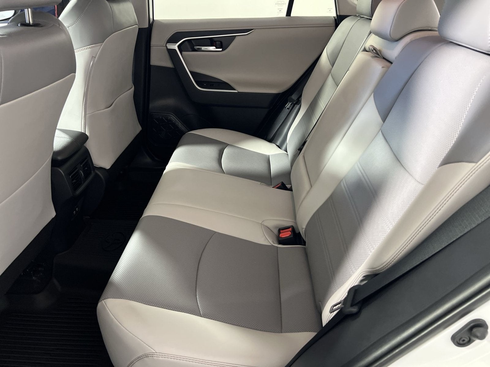 2020 Toyota RAV4 Limited