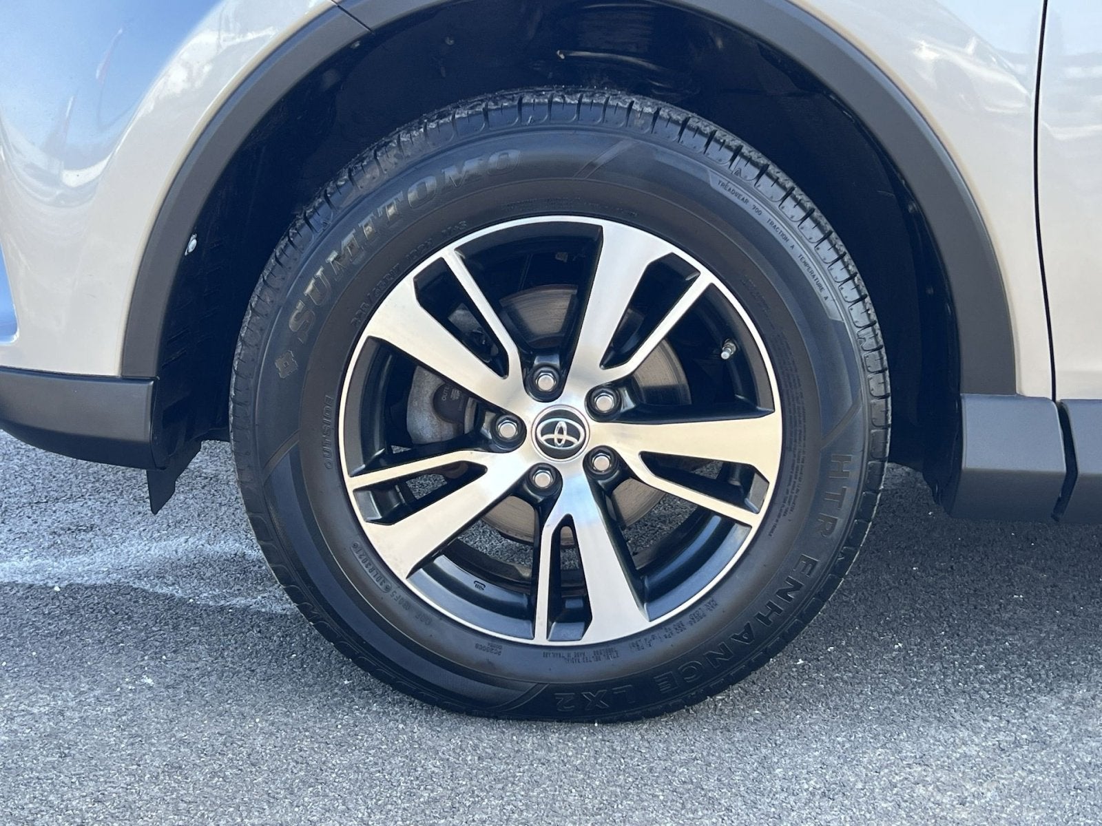 2016 Toyota RAV4 XLE