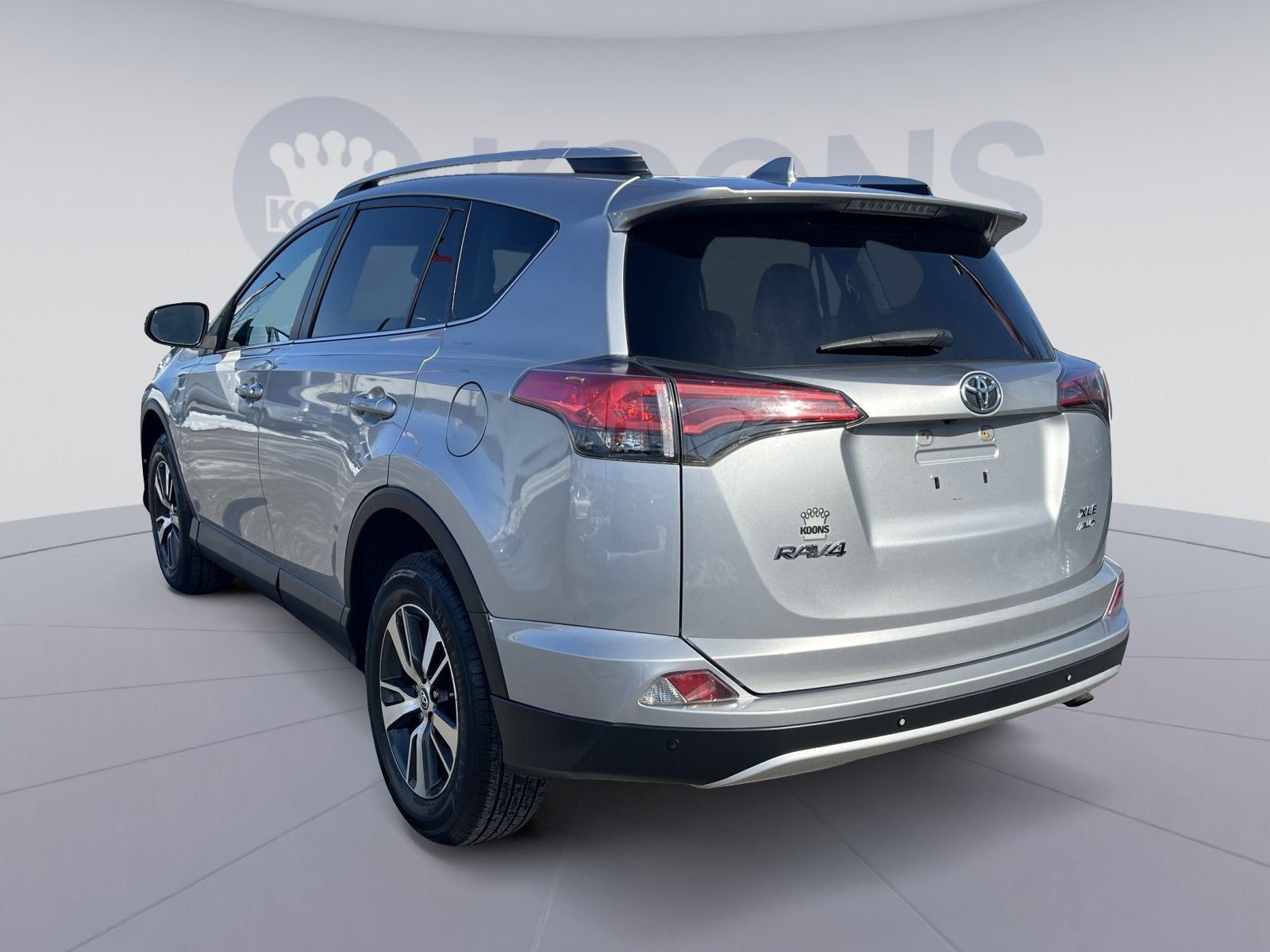2016 Toyota RAV4 XLE