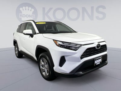 2025 Toyota RAV4 Hybrid XLE